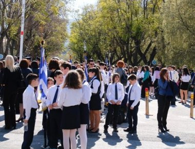 Στο Ζάππειο συγκεντρώνονται τα σχολεία - Όλα έτοιμα για την παρέλαση